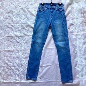❤️Urban outfitters BDG high waisted straight leg jeans size 26